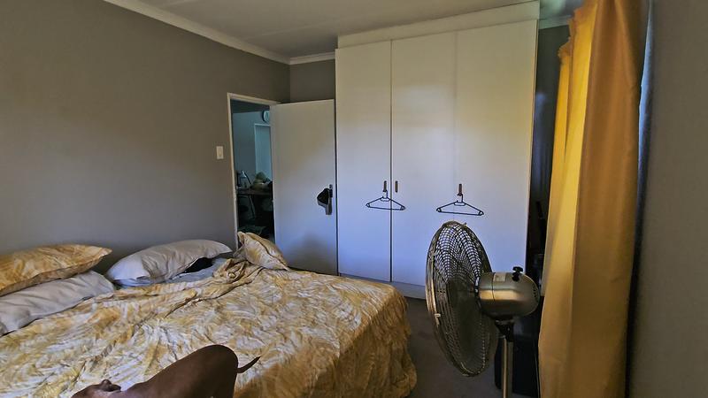 5 Bedroom Property for Sale in Three Rivers Gauteng