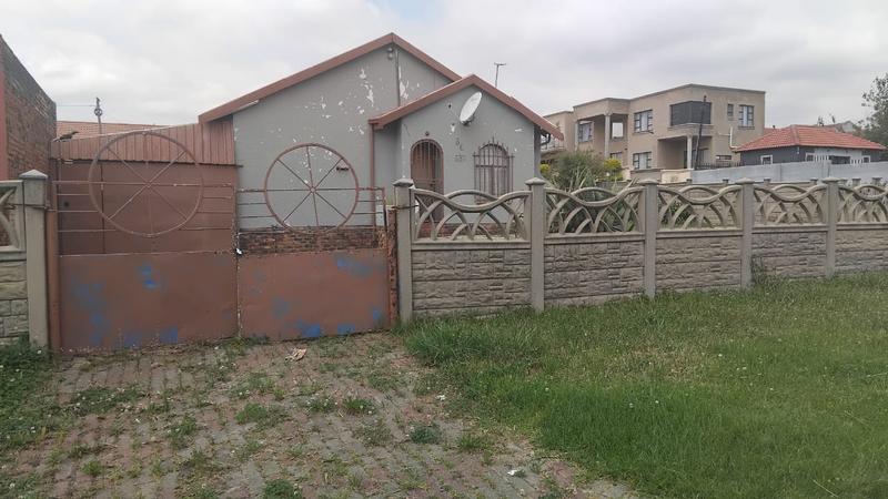 3 Bedroom Property for Sale in Zakariyya Park Gauteng