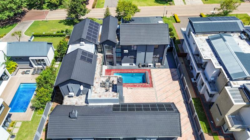 4 Bedroom Property for Sale in Copperleaf Estate Gauteng