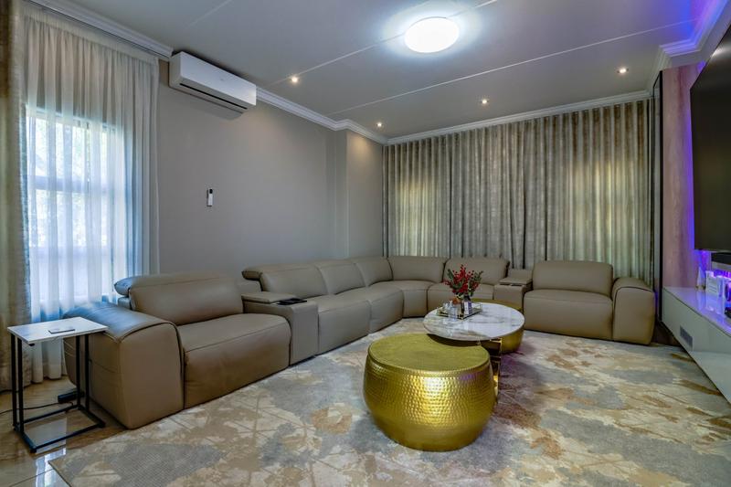 4 Bedroom Property for Sale in Copperleaf Estate Gauteng