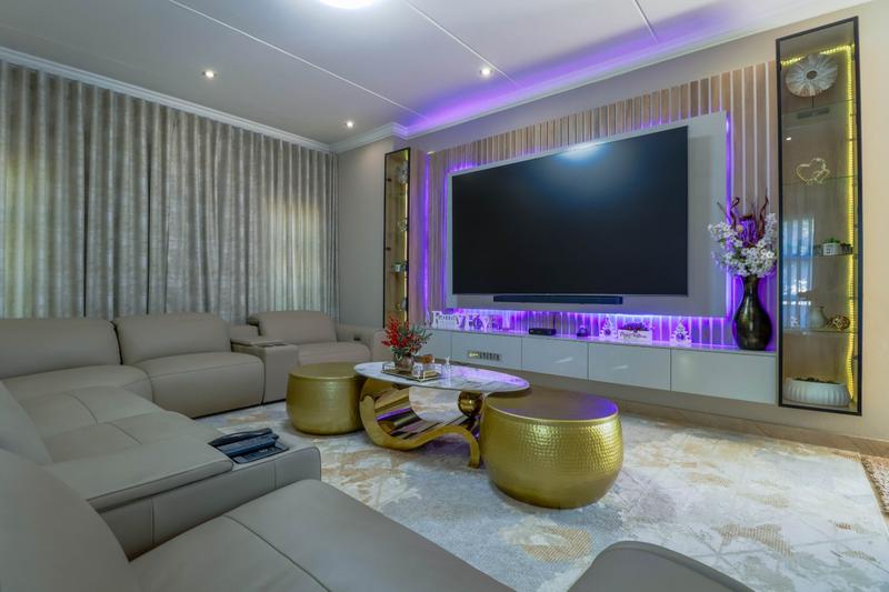 4 Bedroom Property for Sale in Copperleaf Estate Gauteng