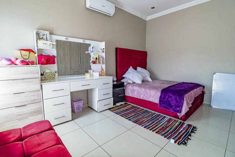4 Bedroom Property for Sale in Copperleaf Estate Gauteng