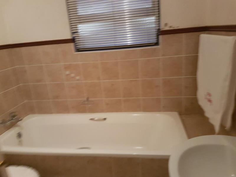 To Let 3 Bedroom Property for Rent in Craigavon Gauteng