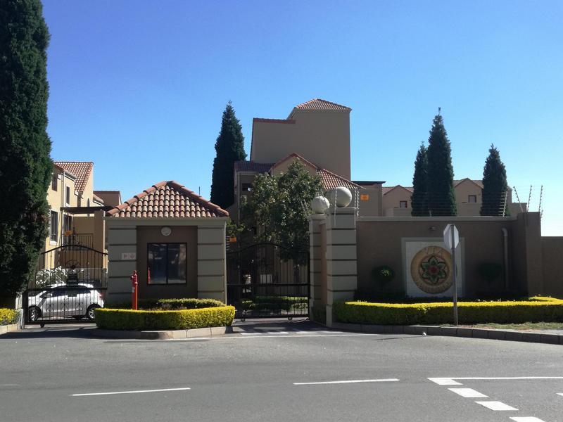 To Let 2 Bedroom Property for Rent in Sunninghill Gauteng