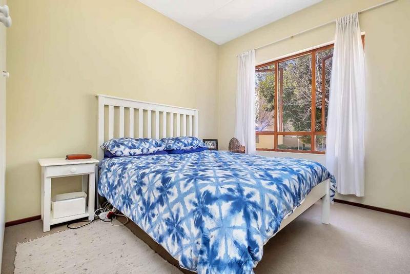 To Let 2 Bedroom Property for Rent in Sunninghill Gauteng