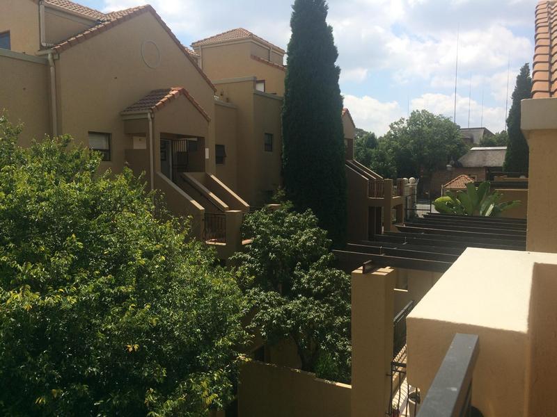 To Let 2 Bedroom Property for Rent in Sunninghill Gauteng