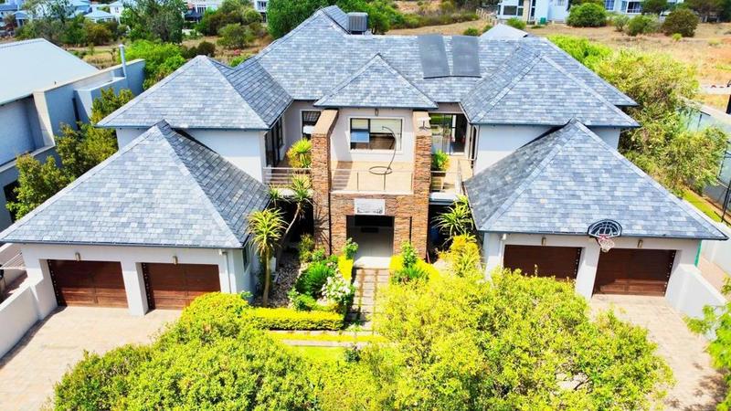 To Let 4 Bedroom Property for Rent in Waterfall Gauteng