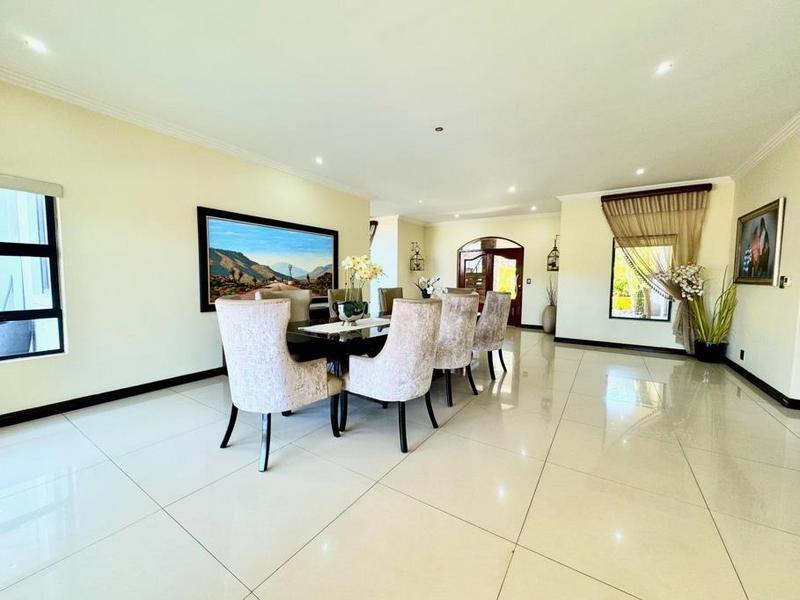 To Let 4 Bedroom Property for Rent in Waterfall Gauteng