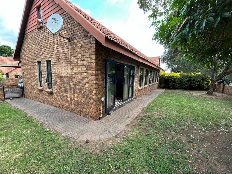 To Let 3 Bedroom Property for Rent in Kosmosdal Gauteng