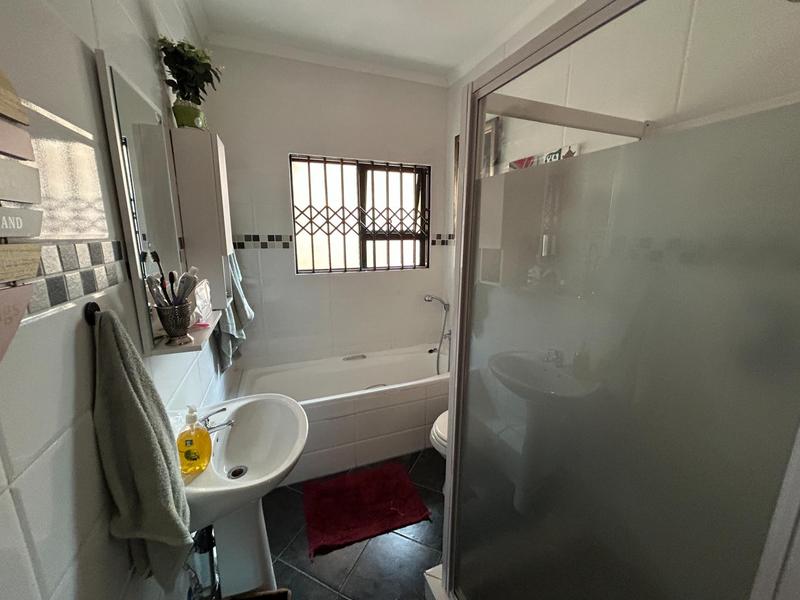 To Let 3 Bedroom Property for Rent in Kosmosdal Gauteng