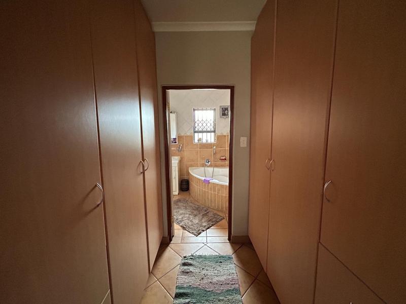 To Let 3 Bedroom Property for Rent in Kosmosdal Gauteng