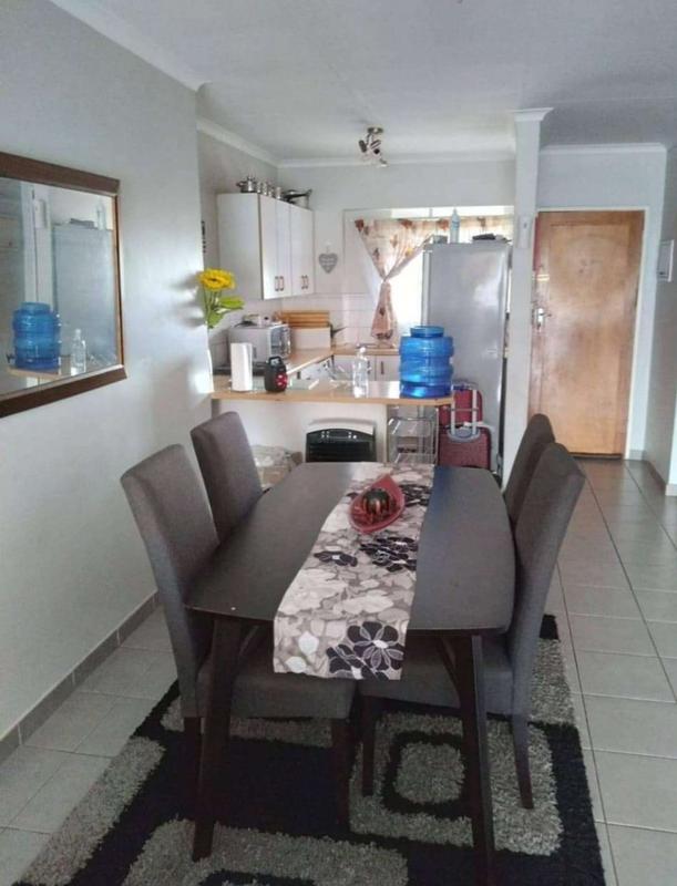 1 Bedroom Property for Sale in Die Hoewes Gauteng