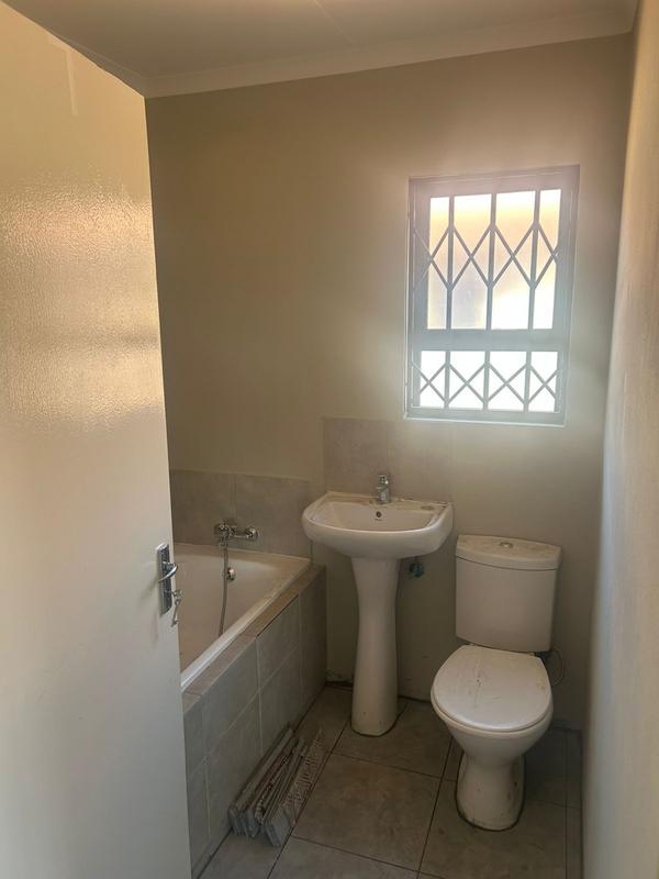 3 Bedroom Property for Sale in Dawn Park Gauteng