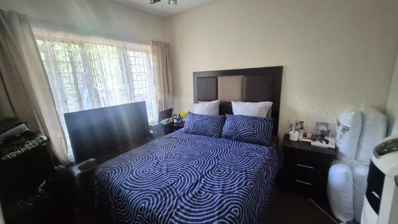 1 Bedroom Property for Sale in Westdene Gauteng