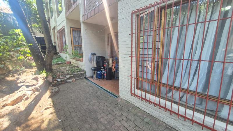 1 Bedroom Property for Sale in Westdene Gauteng