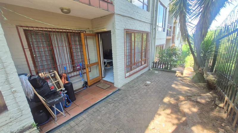 1 Bedroom Property for Sale in Westdene Gauteng