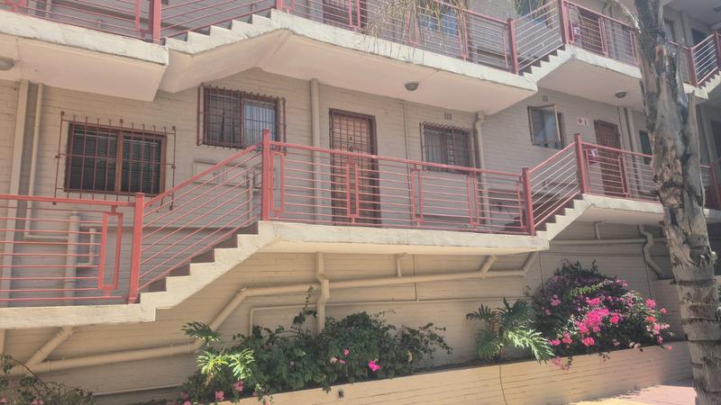 1 Bedroom Property for Sale in Westdene Gauteng