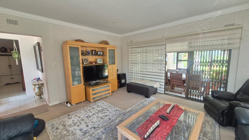 3 Bedroom Property for Sale in Little Falls Gauteng