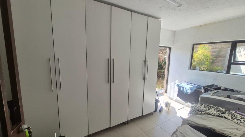 3 Bedroom Property for Sale in Little Falls Gauteng