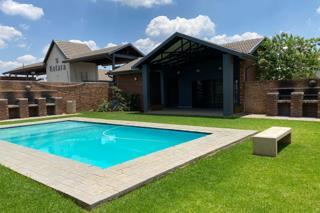 To Let 2 Bedroom Property for Rent in Willow Park Manor Gauteng