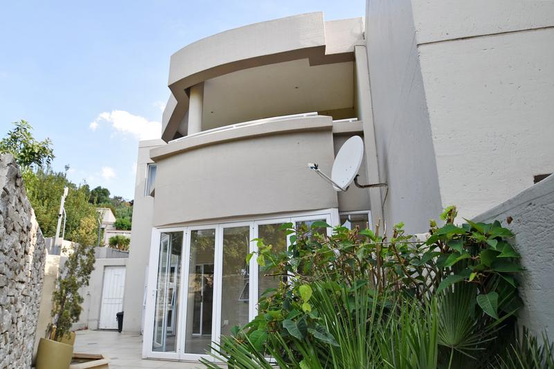 2 Bedroom Property for Sale in Bedford Park Gauteng