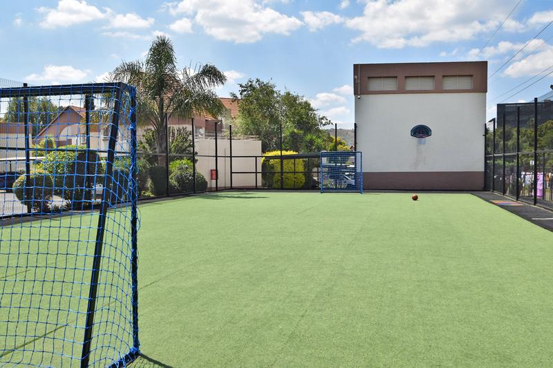 1 Bedroom Property for Sale in Bedfordview Gauteng