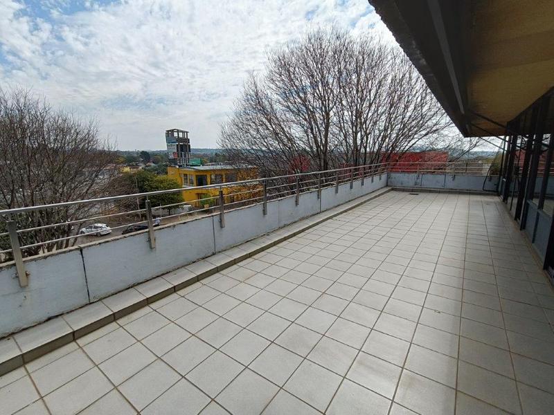 To Let commercial Property for Rent in Cresta Gauteng