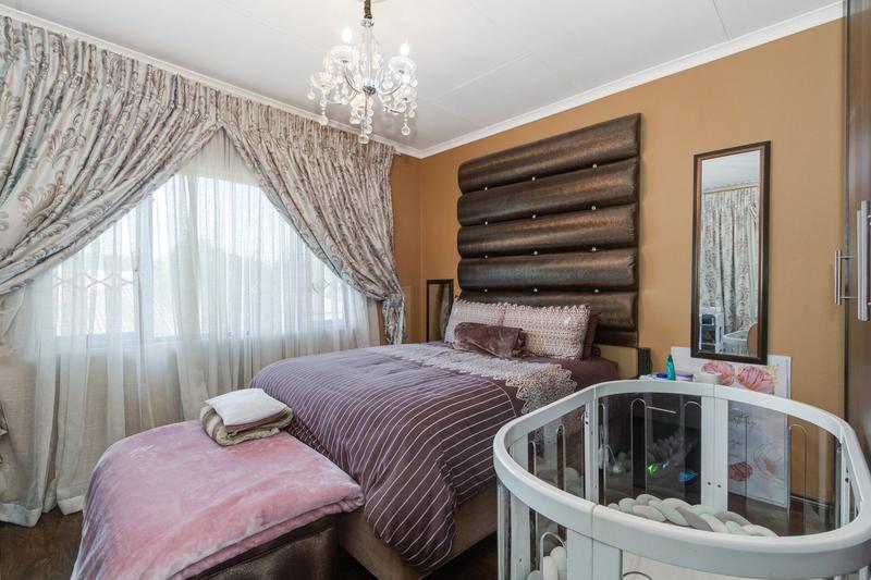 3 Bedroom Property for Sale in Broadacres Gauteng