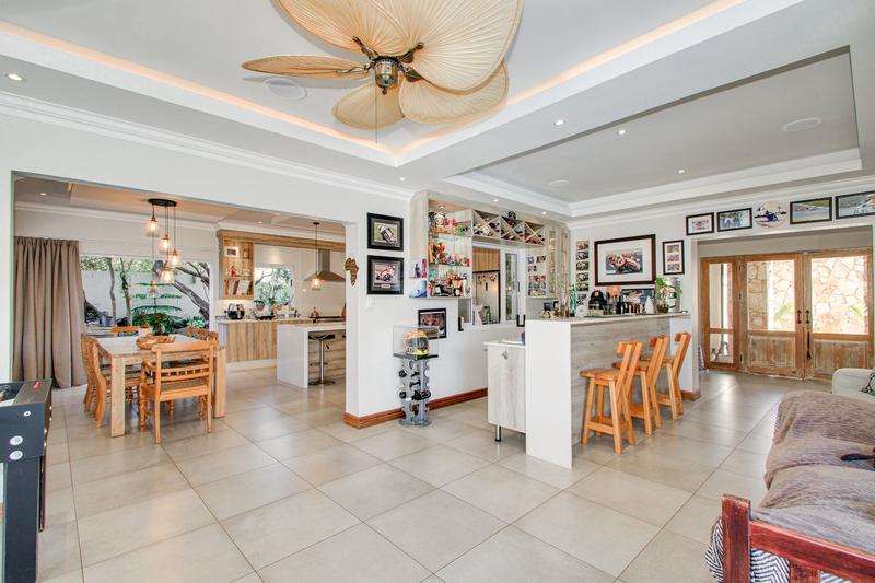 To Let 4 Bedroom Property for Rent in Helderfontein Estate Gauteng