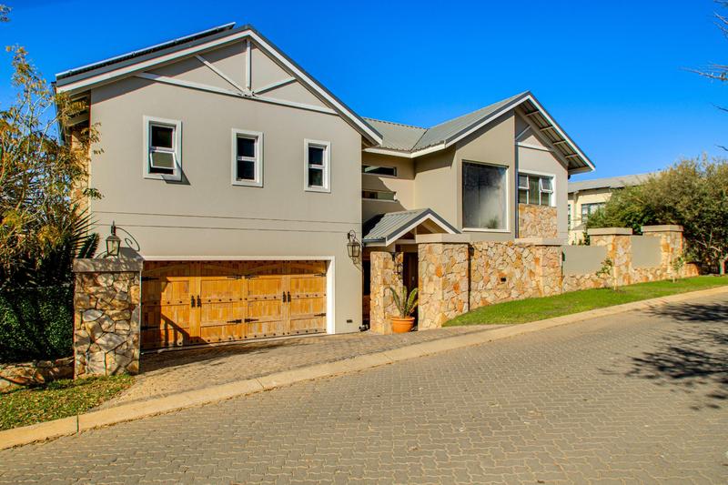 To Let 4 Bedroom Property for Rent in Helderfontein Estate Gauteng