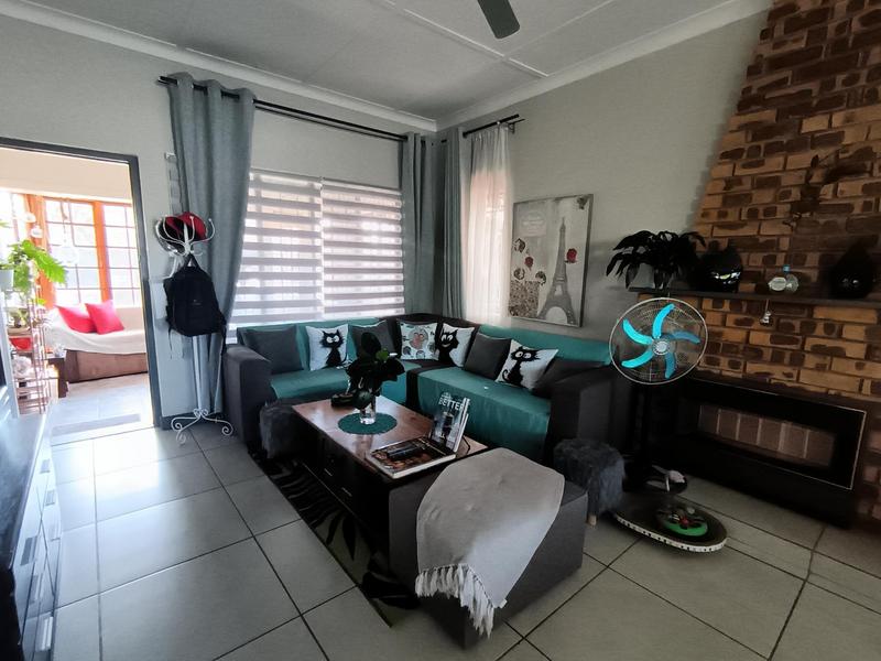 3 Bedroom Property for Sale in Homestead Gauteng