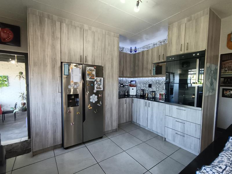3 Bedroom Property for Sale in Homestead Gauteng