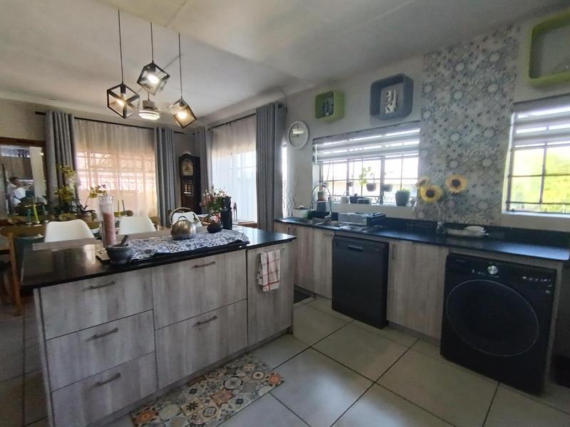3 Bedroom Property for Sale in Homestead Gauteng