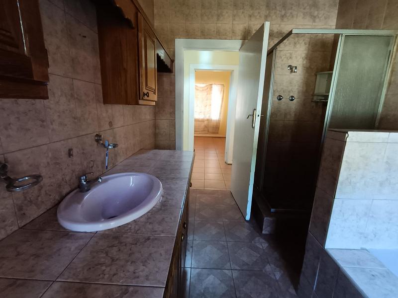 3 Bedroom Property for Sale in Primrose East Gauteng