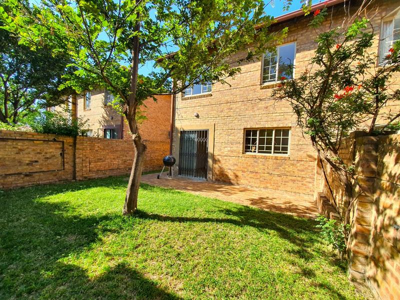3 Bedroom Property for Sale in Annlin Gauteng