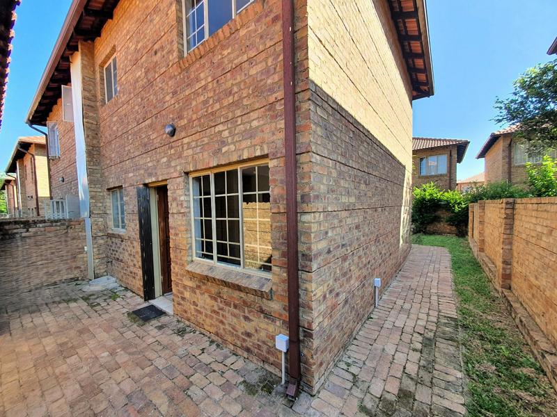 3 Bedroom Property for Sale in Annlin Gauteng