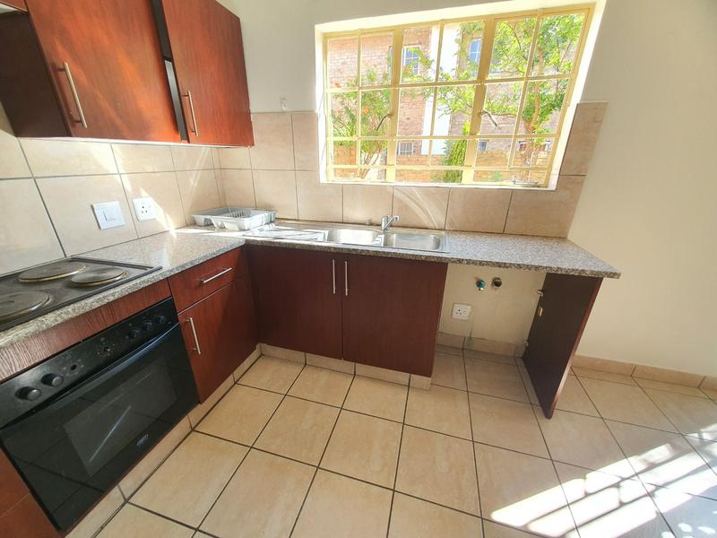 3 Bedroom Property for Sale in Annlin Gauteng
