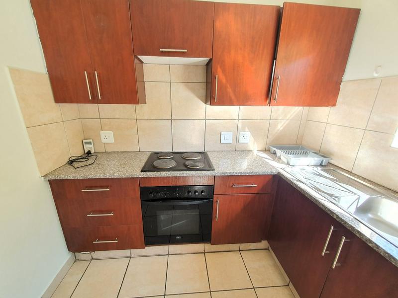 3 Bedroom Property for Sale in Annlin Gauteng