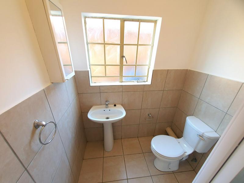 3 Bedroom Property for Sale in Annlin Gauteng