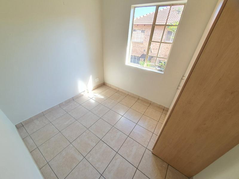 3 Bedroom Property for Sale in Annlin Gauteng