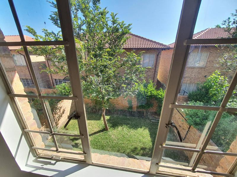 3 Bedroom Property for Sale in Annlin Gauteng