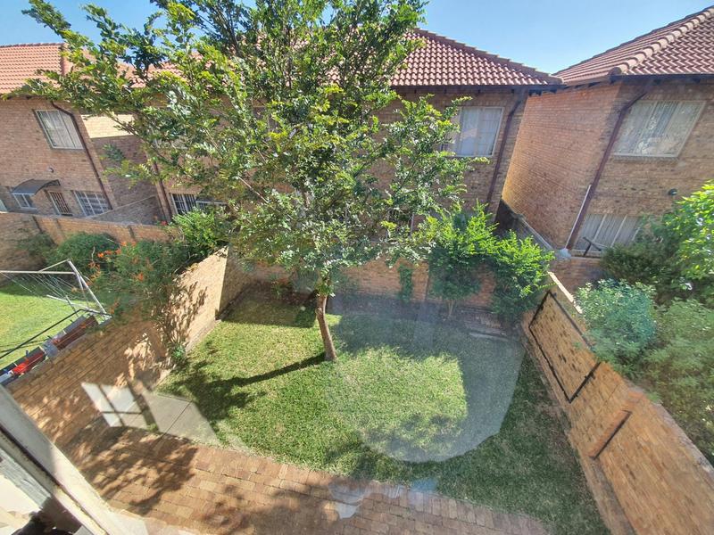 3 Bedroom Property for Sale in Annlin Gauteng