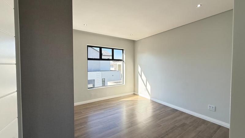 4 Bedroom Property for Sale in Fountainbrook Estate Gauteng