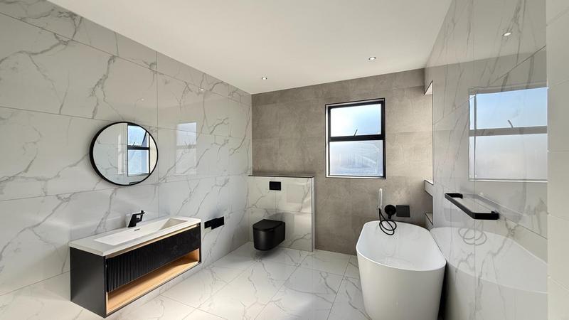 4 Bedroom Property for Sale in Fountainbrook Estate Gauteng