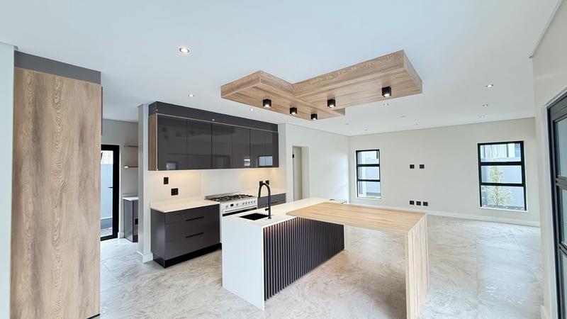 4 Bedroom Property for Sale in Fountainbrook Estate Gauteng