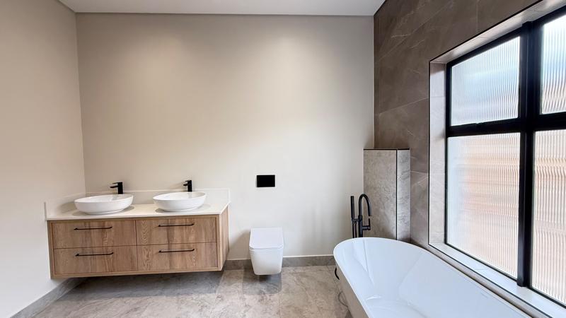 4 Bedroom Property for Sale in Fountainbrook Estate Gauteng