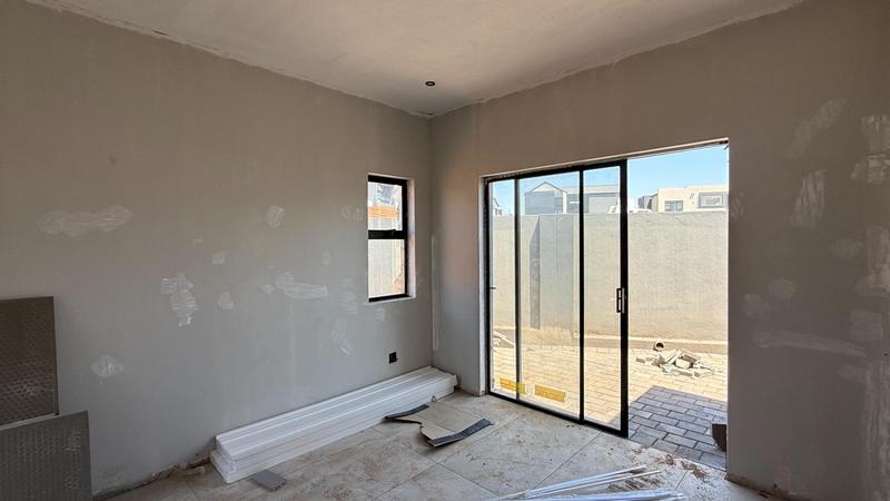 4 Bedroom Property for Sale in Fountainbrook Estate Gauteng