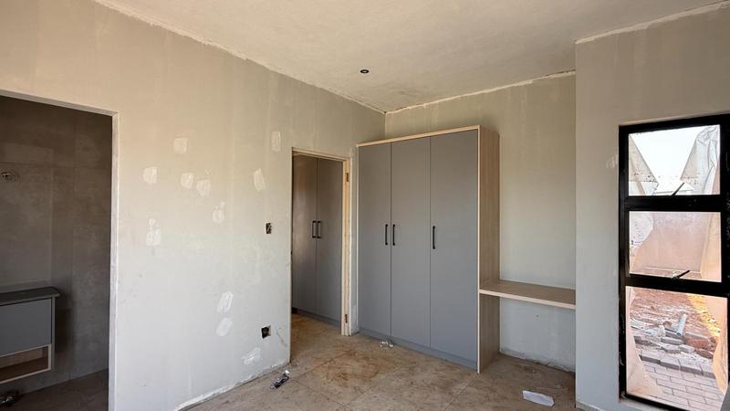 4 Bedroom Property for Sale in Fountainbrook Estate Gauteng