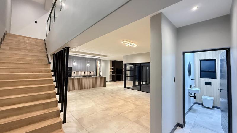 4 Bedroom Property for Sale in Fountainbrook Estate Gauteng