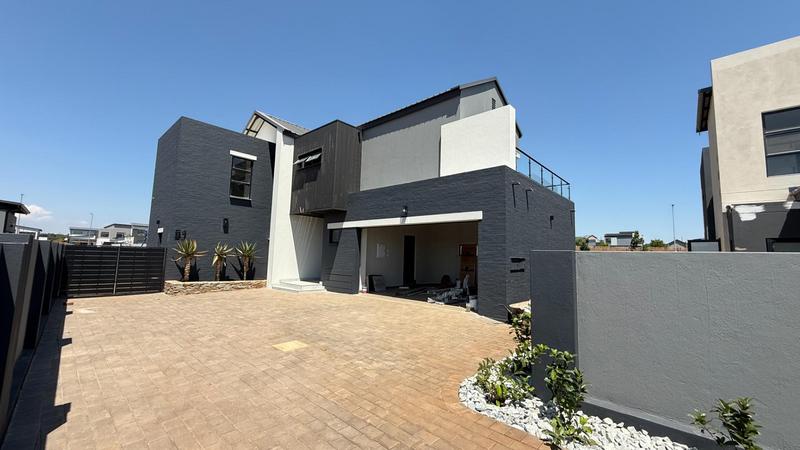 4 Bedroom Property for Sale in Fountainbrook Estate Gauteng